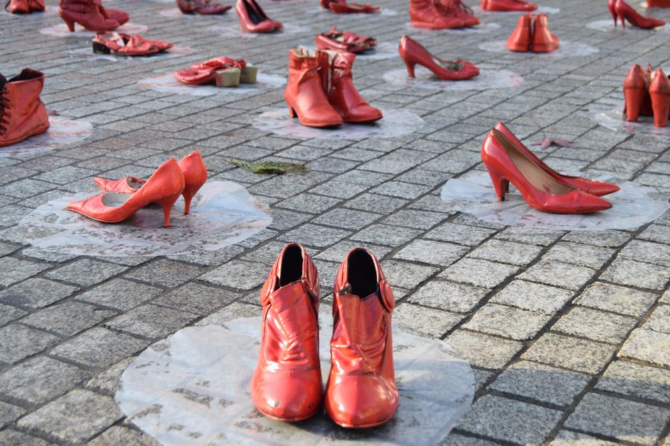 Rode zomerschoenen 2024