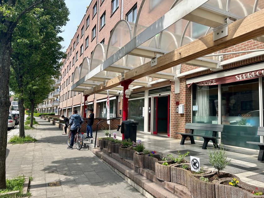 Bewoners Opvangcentrum Na Mislukte Ontruiming: ‘Wie Storen We?’ | BRUZZ