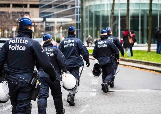 6つの警察ゾーンとアクションプランの合併Zuidstation：これはアリゾナ協定に記載されています