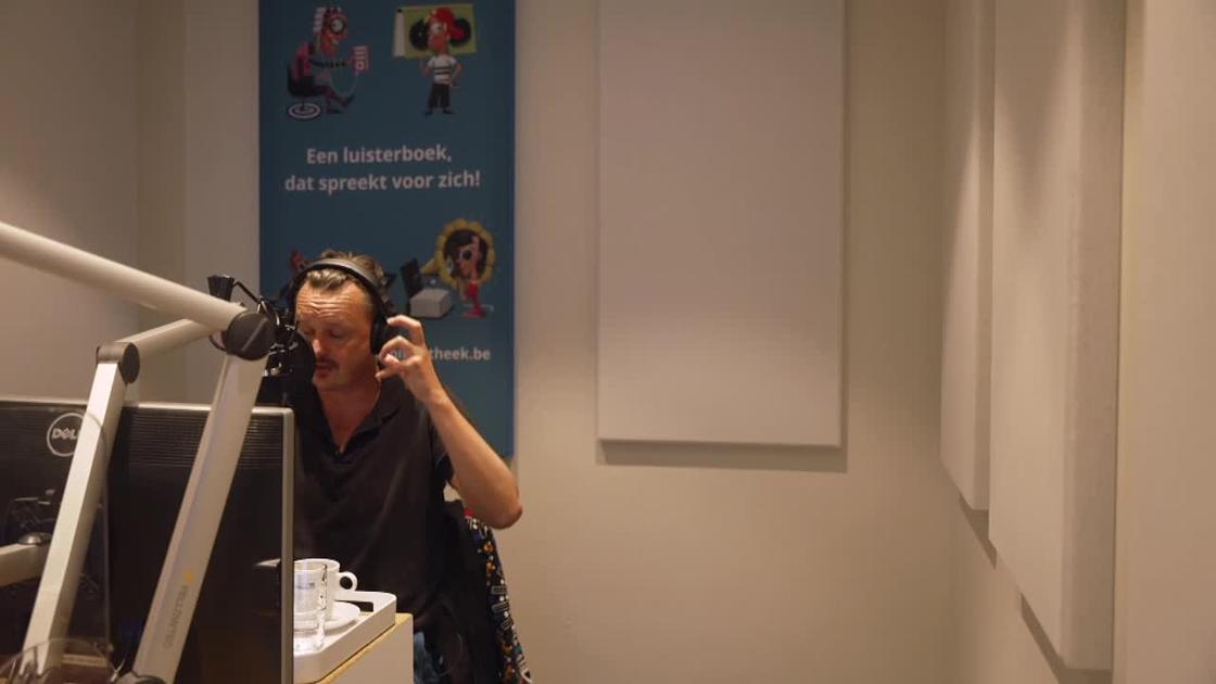 VIDEO: Luisterpunt-bib: ‘Je kan ook met je vingers of oren lezen’ | BRUZZ