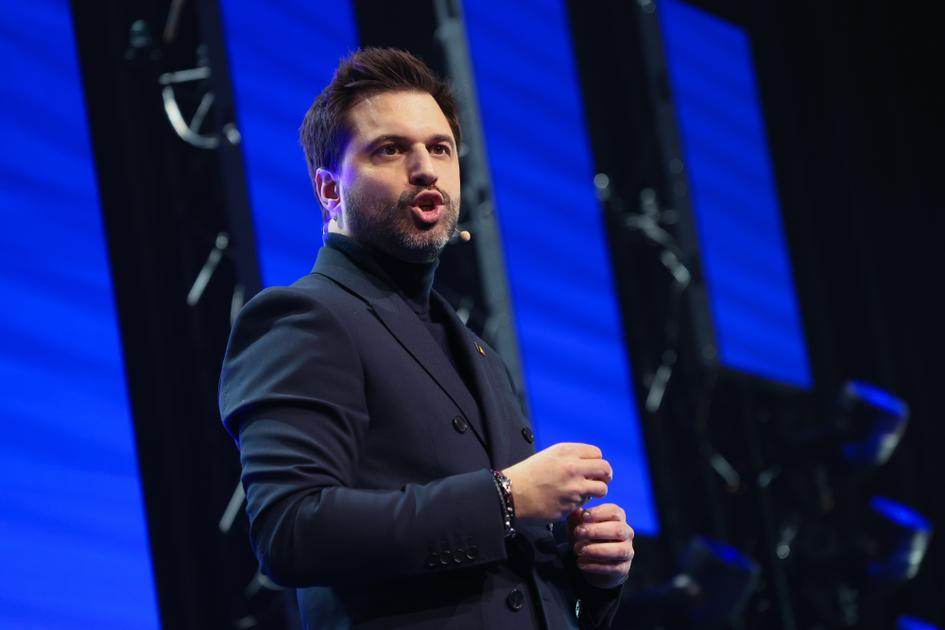 Bouchez wil Les Engagés onder druk zetten door fel oppositiewerk in Brussels parlement