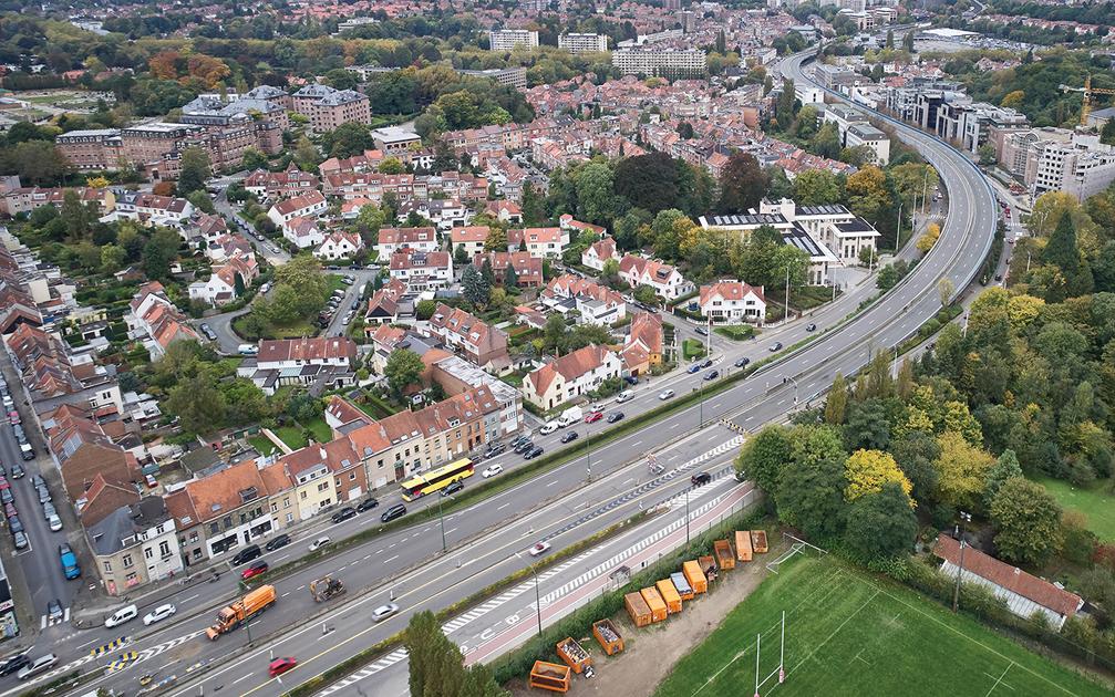 Herrmann Debrouxviaduct Gaat Tegen De Grond BRUZZ