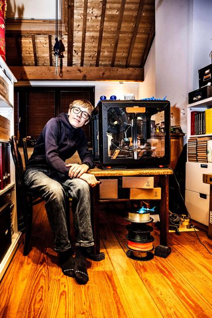 Thor (14): 'Op mijn zolder print ik cadeaus in 3D'  |  BRUZZ