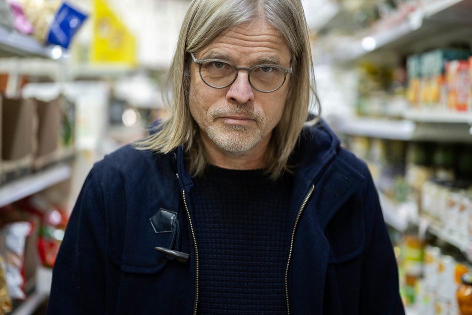 作家ロブ・ヴァン・エッセン「私の脳がいつまで正常に機能し続けるか分からない」