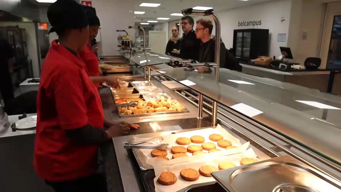 'Bij Belcampus leren onze medewerkers koken en meedraaien in grootkeukens'