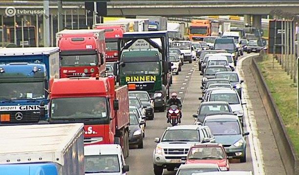 Gewonde Bij Verkeersongeval Op Ring Rond Brussel | BRUZZ