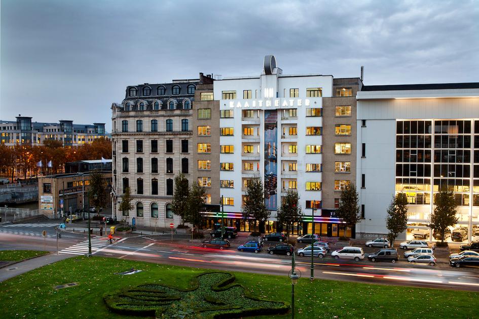 Vijf architectenteams geselecteerd voor makeover Kaaitheater BRUZZ