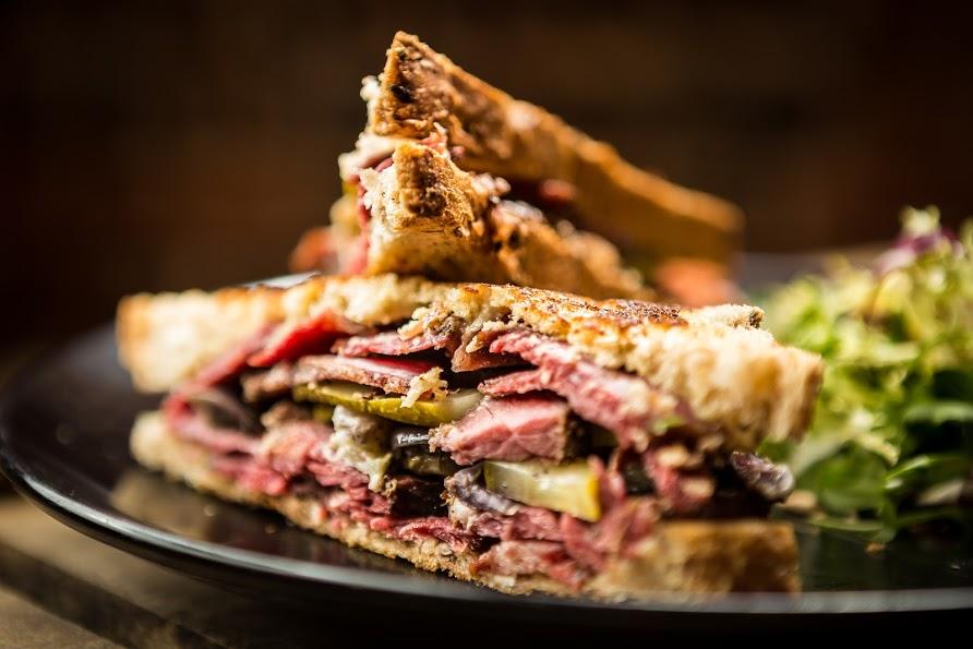L’Amour Fou wil pastrami populair maken in Brussel BRUZZ