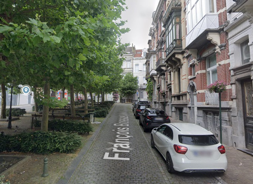 Flat onbewoonbaar door brand in Sint-Joost-ten-Node